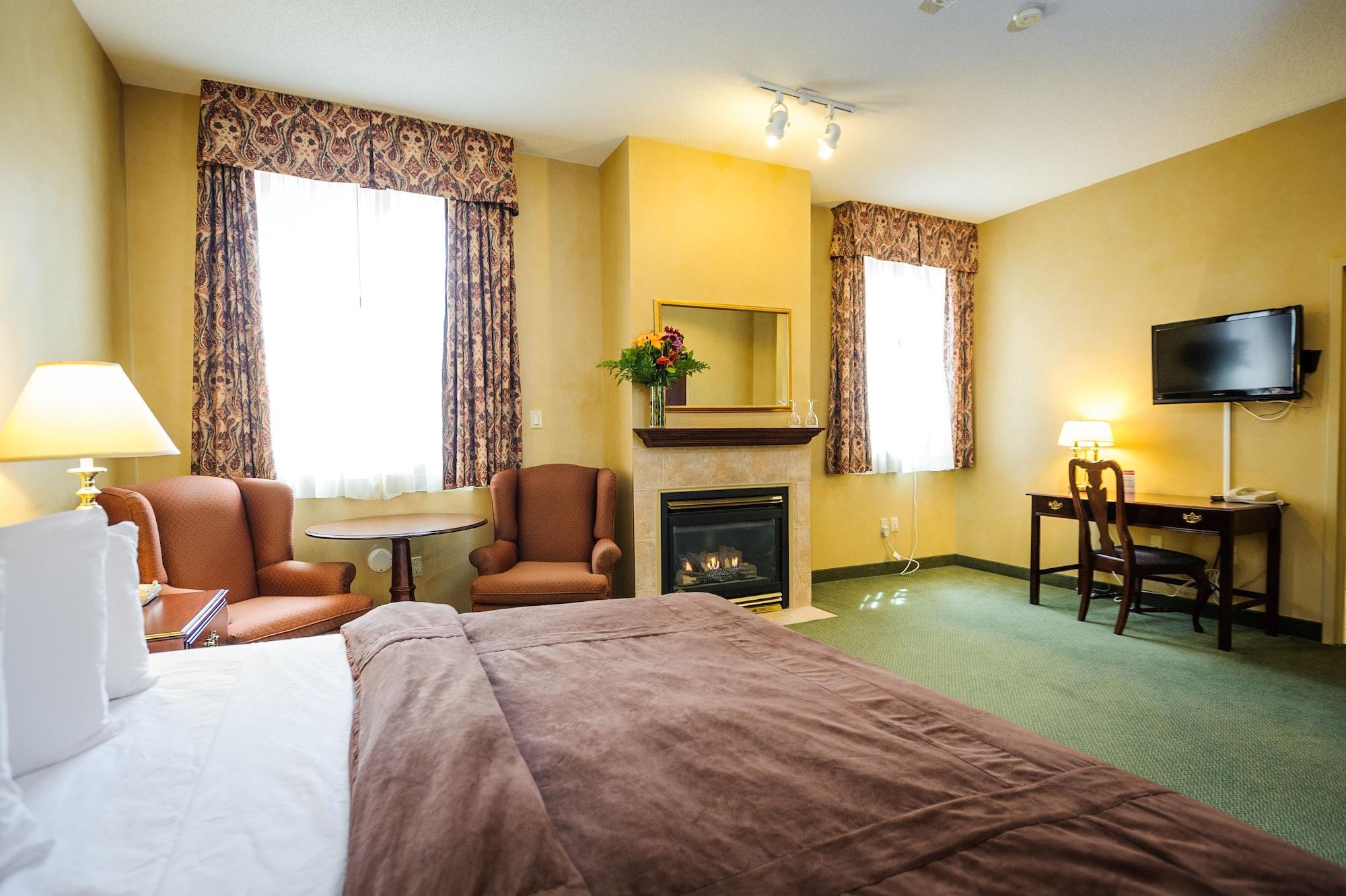 Peterborough Inn & Suites Hotel Екстер'єр фото
