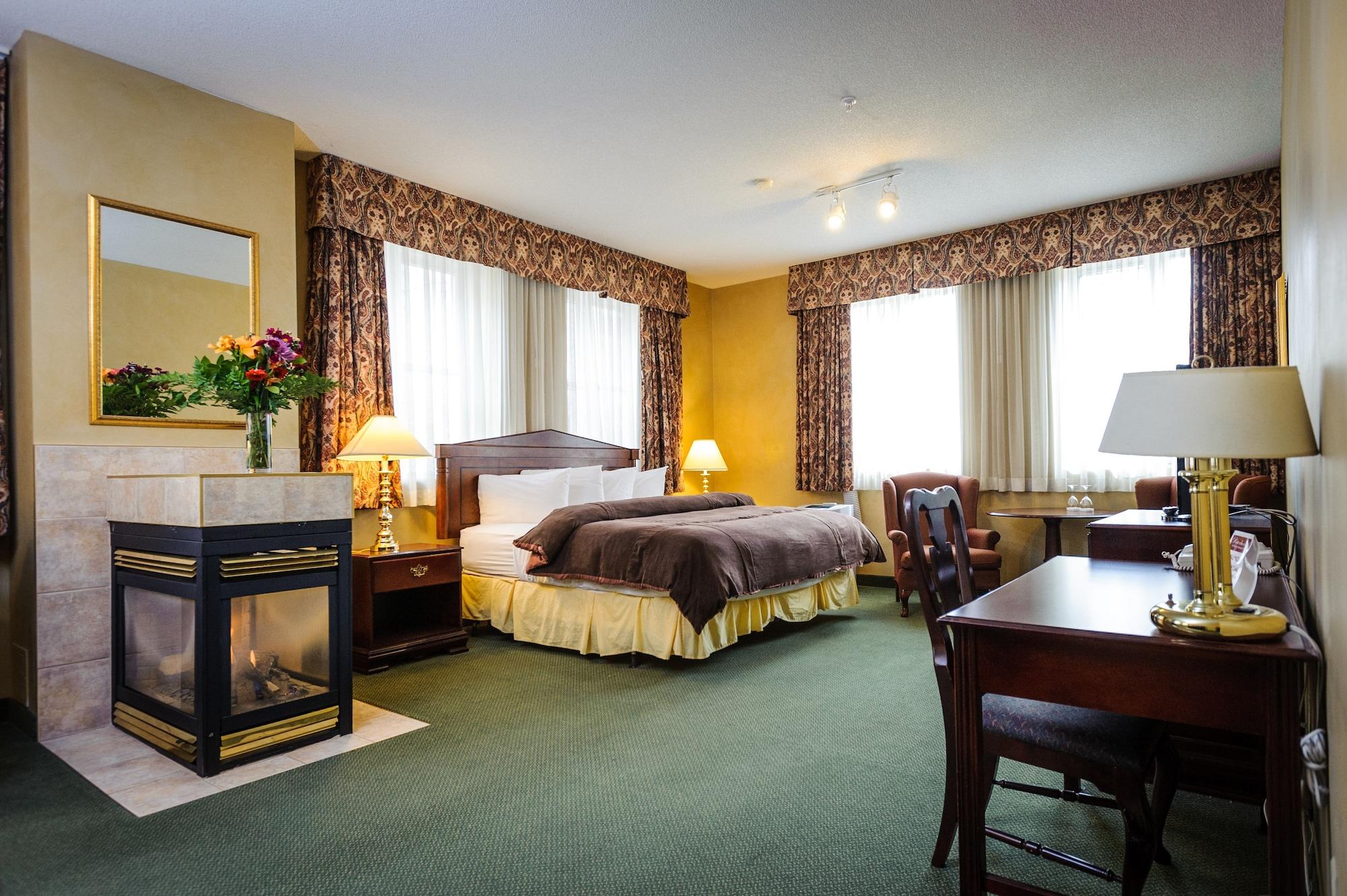 Peterborough Inn & Suites Hotel Екстер'єр фото